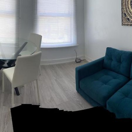 Apartamento Excellent 3Bed Flat Folkestone Exterior foto